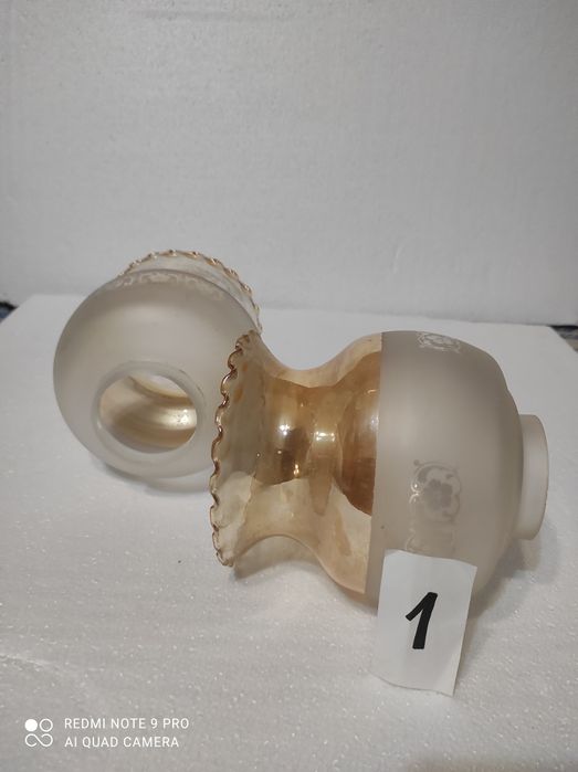 Плафони у кімнати