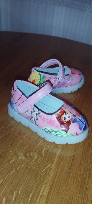 Туфельки для дівчинки Софія