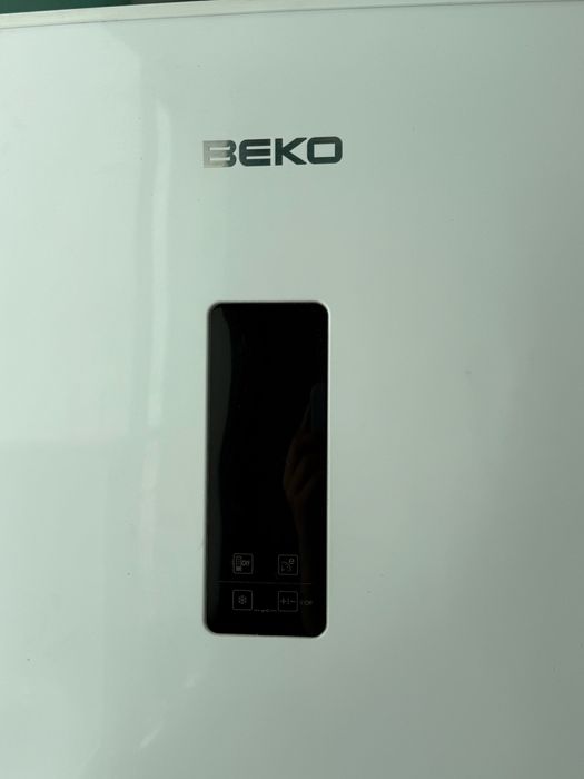 Морозильна камера Beko