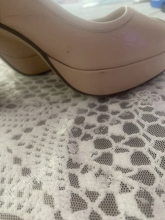 Szpilki lata siedemdziesiąte 38