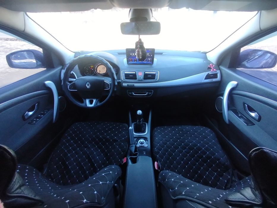 Renault Megane 3 2011рік 1.5 к9к