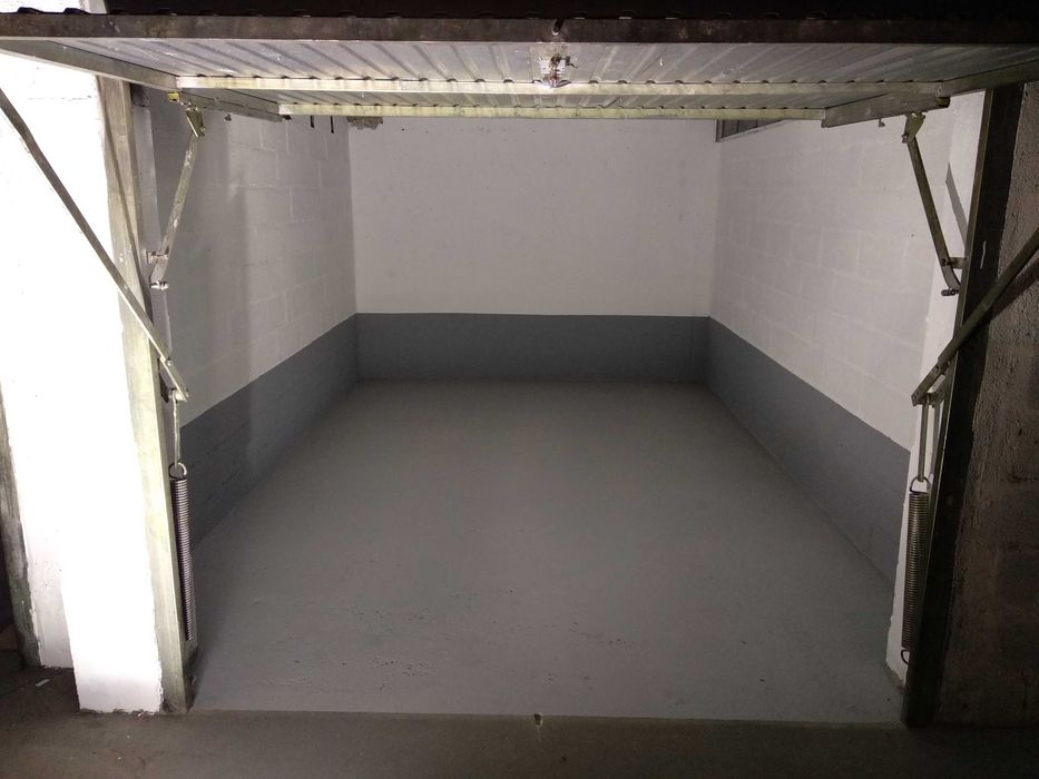 Arrendo Garagem na cidade da Marinha Grande