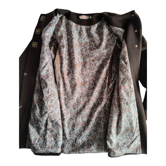 Жіноче пальто 46 р