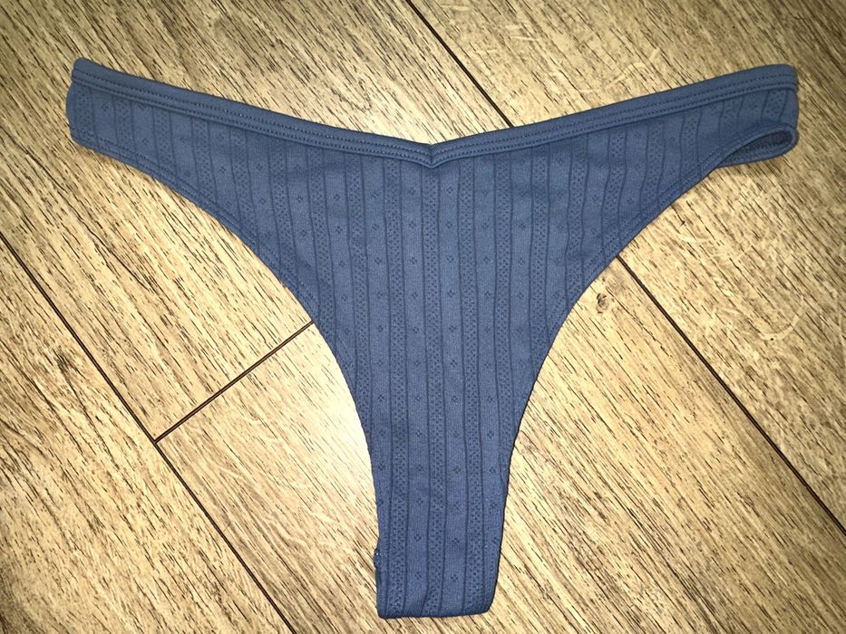 Primark niebieskie stringi nowe S