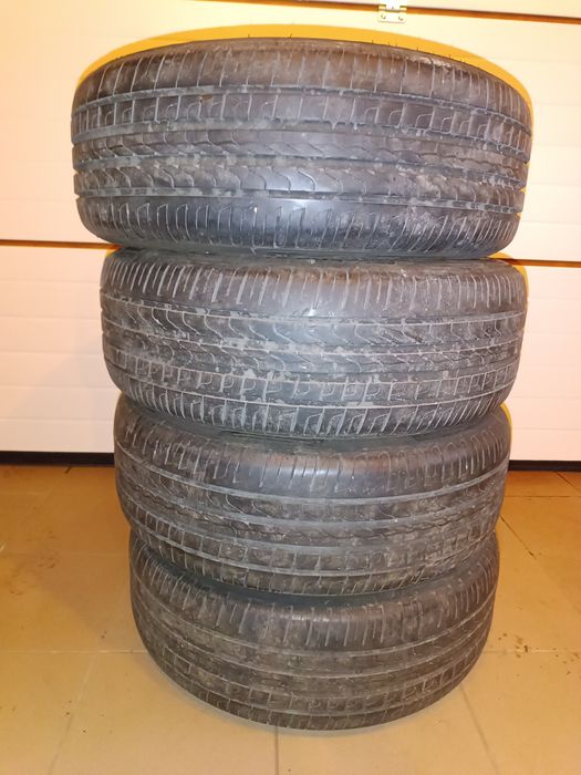 Pirelli cinturato P7 225 55 R17 літні