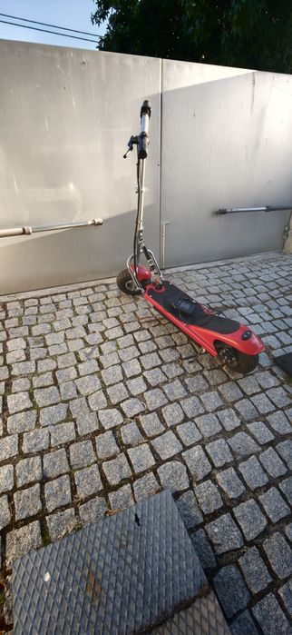 Trotinete selvo 2300B em bom estado