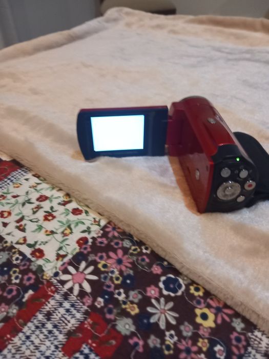 Vendo máquina filmar,fotográfica e de som lindíssima e barata