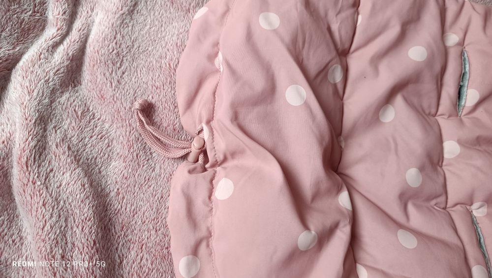 Ciepły śpiworek dla dziewczynki