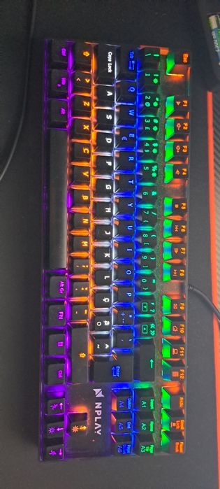 Conjunto teclado + rato + tapete