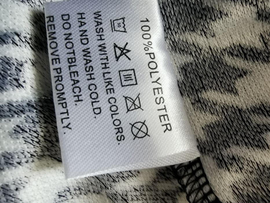 Nowe damskie spodnie w biało - czarną pepitkę