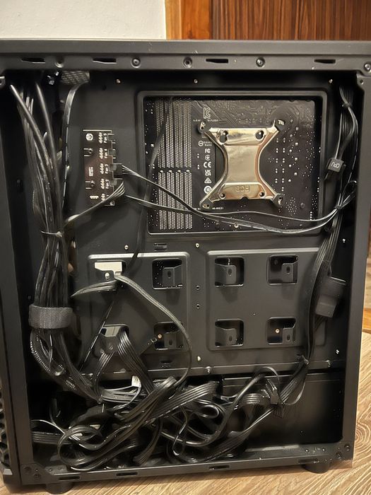 Komputer Do gier I5 13400f rtx3070 8 gb 16gb ram