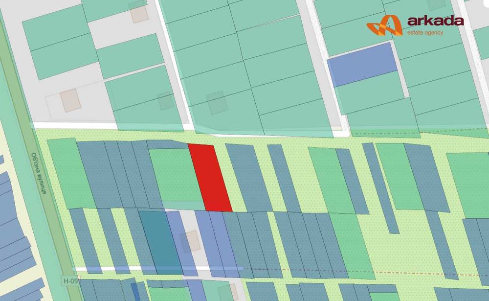 Продається земельна ділянка в Богородчанах 9.2 сот. під будівництва