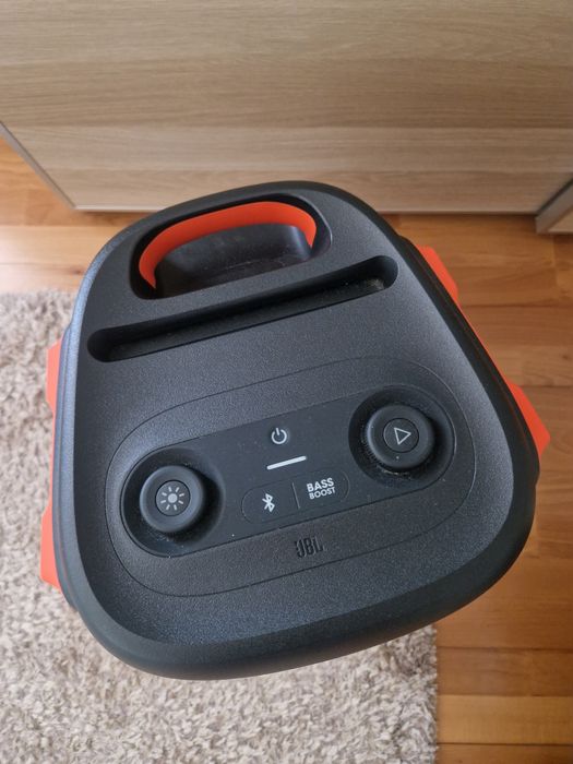 Coluna JBL Party Box 110