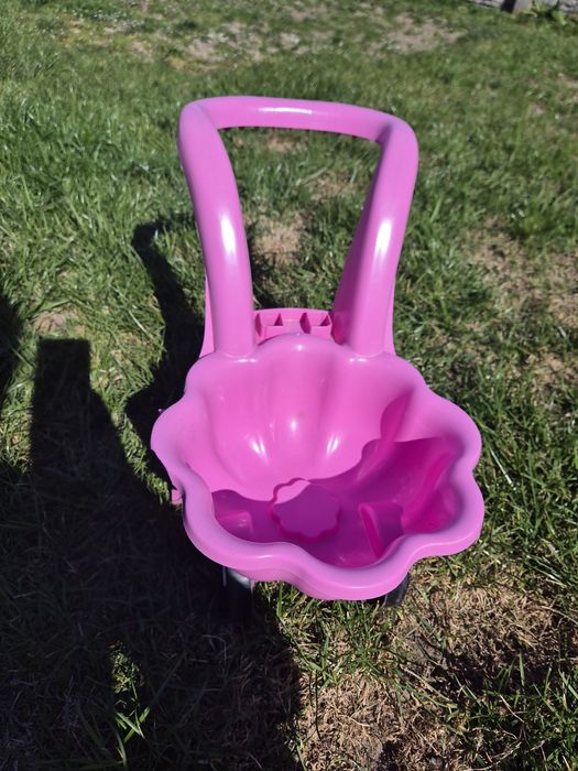 Taczka różowa do ogrodo dla dziewczynki