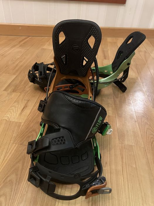 кріплення до  сноуборду Flow NX2, розмір M, rear-entry, стан як нові
