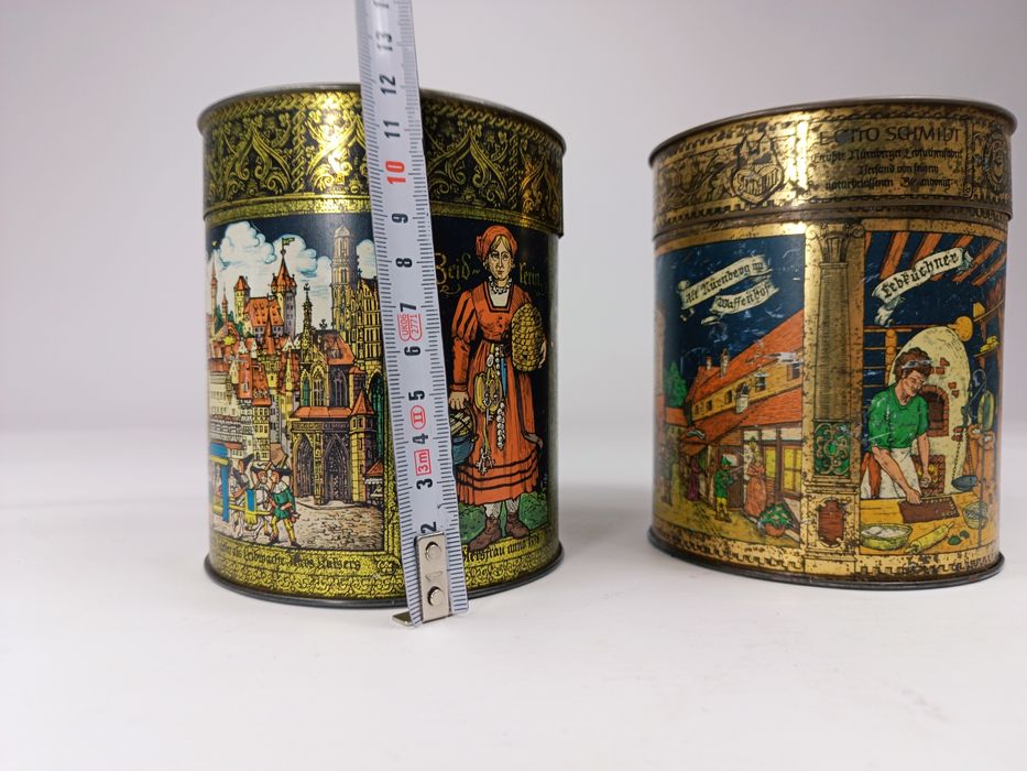 Para kolekcjonerskich puszek Otto Schmidt, vintage