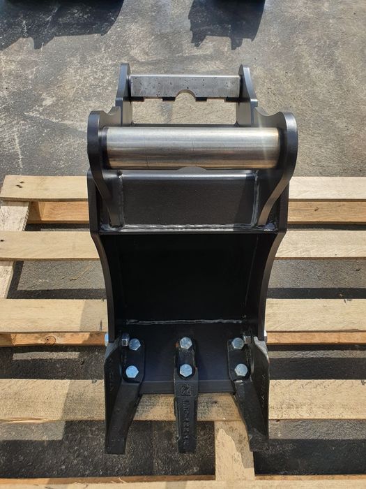 Łyżka kopiąca 30cm z zębami, pod szybkozłącze ms03 simlock