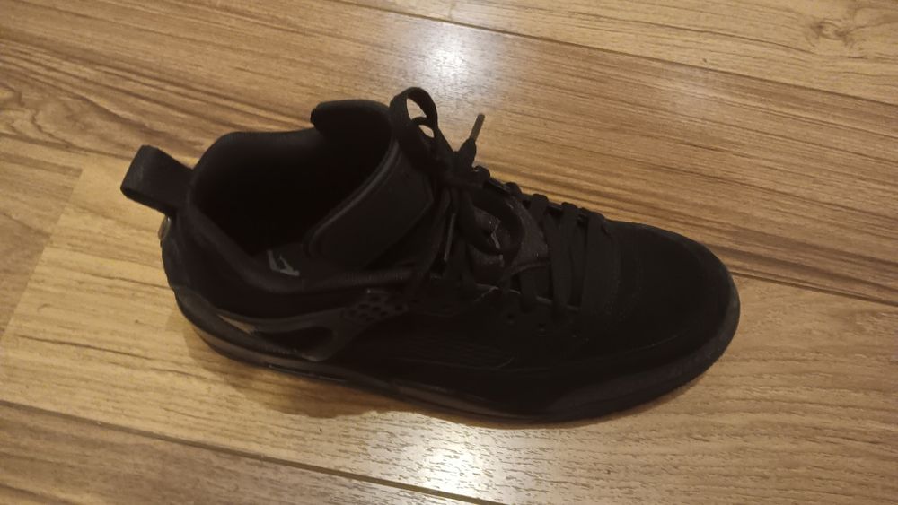Jordan spizike low black