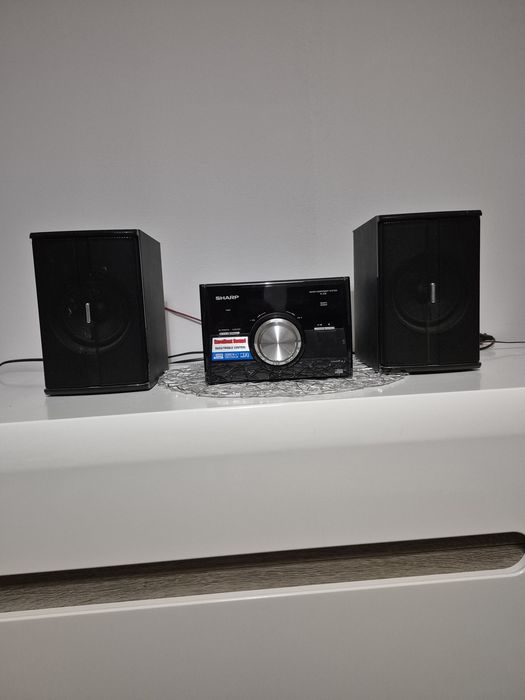 Wieża stereo sharp