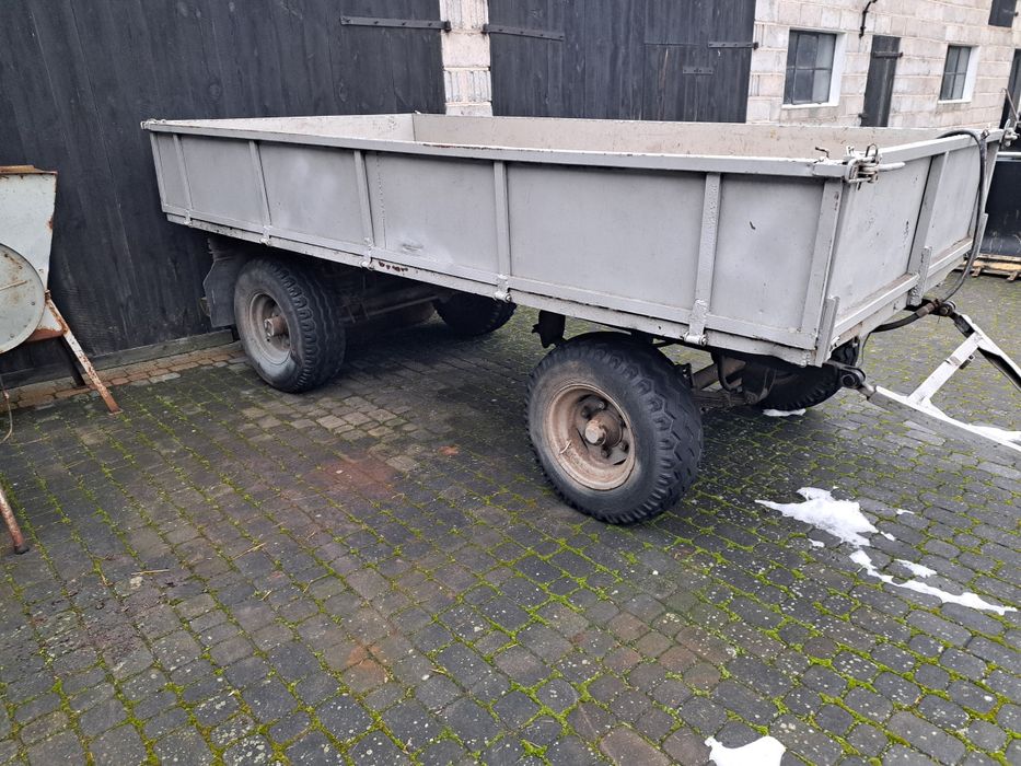 Przyczepa sztywna  nie  wywrotka  kaczka (kaczuszka)