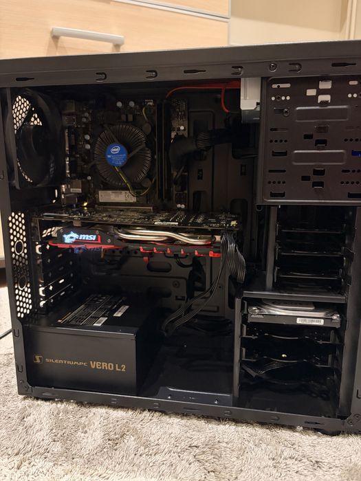 Pc Intel i5-6400, 8 GB Ram,RX 470 4GB Gaming X,SSD 120GB , B250 M