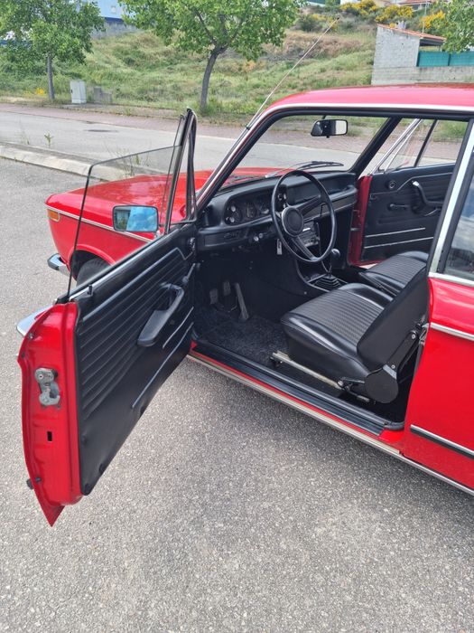 BMW 1602 E10 | 02/1972 | Clássico Nacional em Excelente Estado