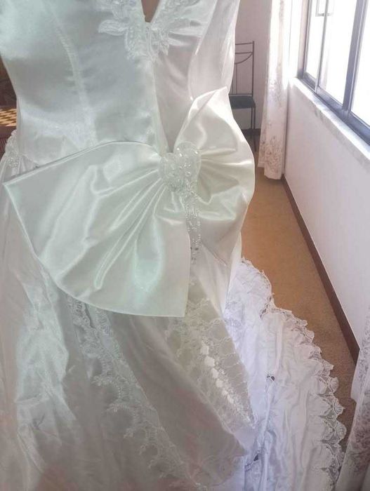 Lindo Vestido de Noiva Branco