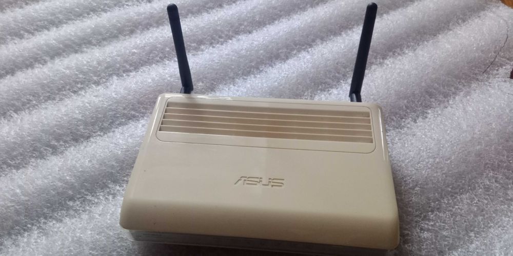 Asus rt-n12 wifi роутер 300 м бит/с