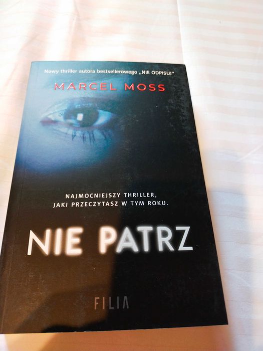 Nie patrz      Marcel moos