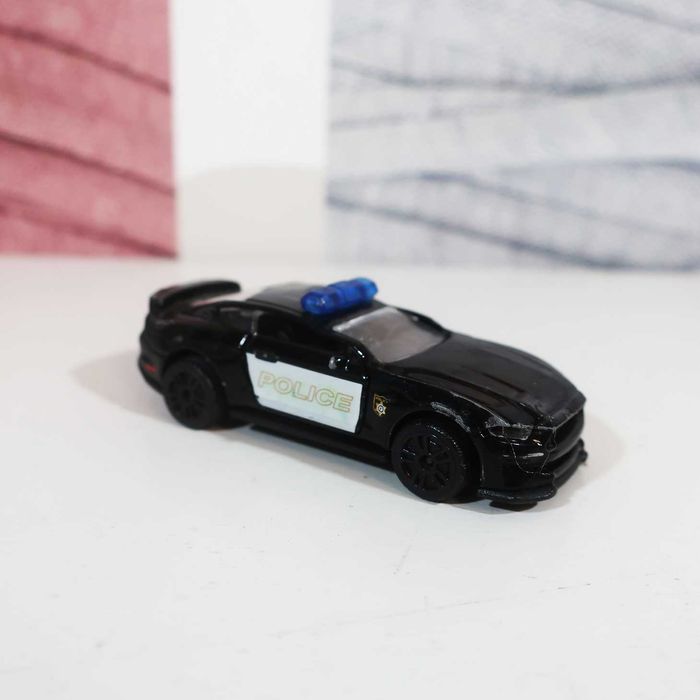Conjunto Carros Miniatura + Brinquedos Personagens