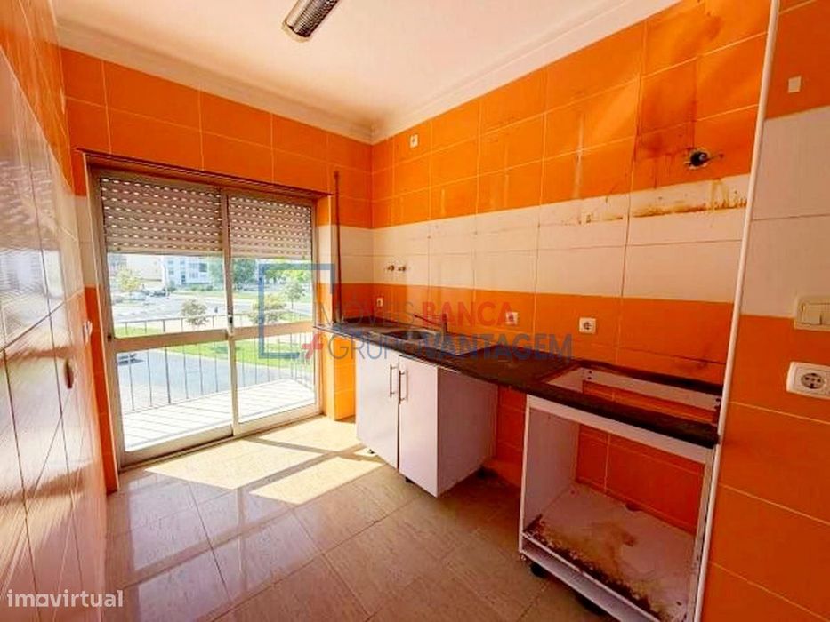 Apartamento T1 à venda na Moita