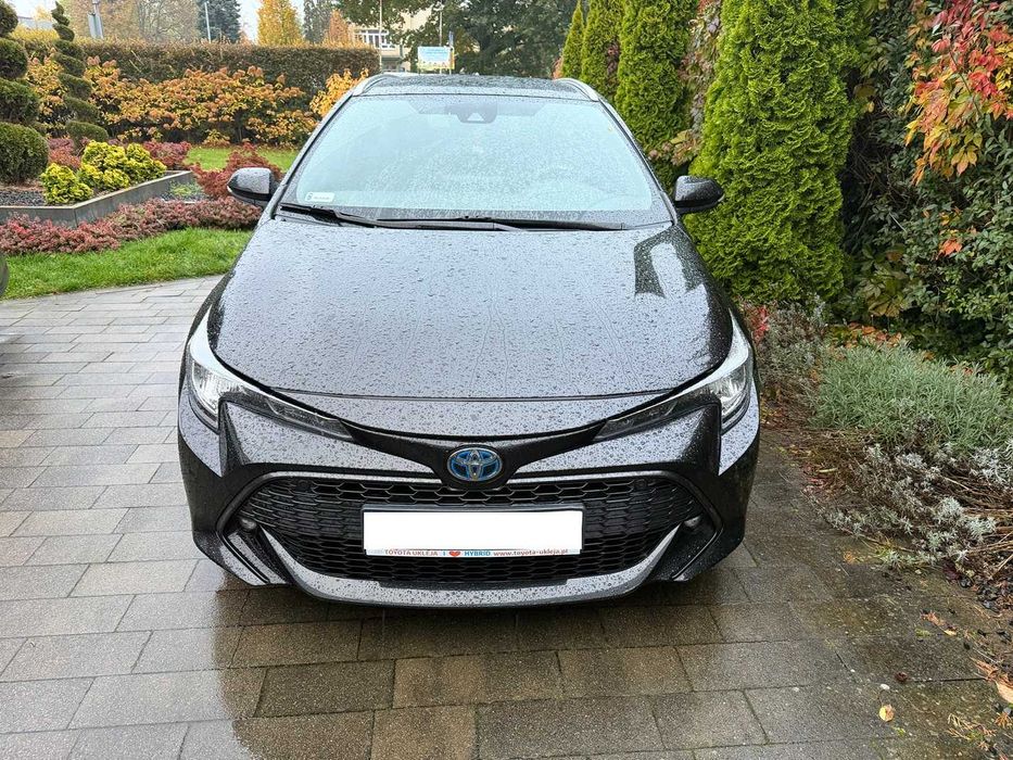 Toyota Corolla Kombi 2.0 Hybrid Comfort salon kraj 1 właściciel, 2021r