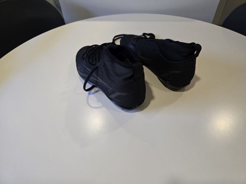 Chuteiras Nike Mercurial 36