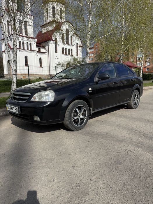 CHEBROLET LACETTI.Продам автівку в гарному стані.