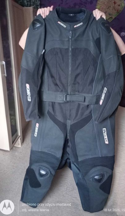 Kombinezon motocyklowy