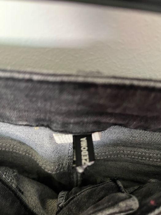 Calças pretas da calzedonia