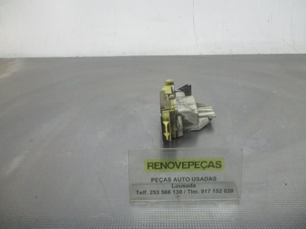 Fechadura / fecho porta trás esquerdo FORD Focus I (DAW, DBW)