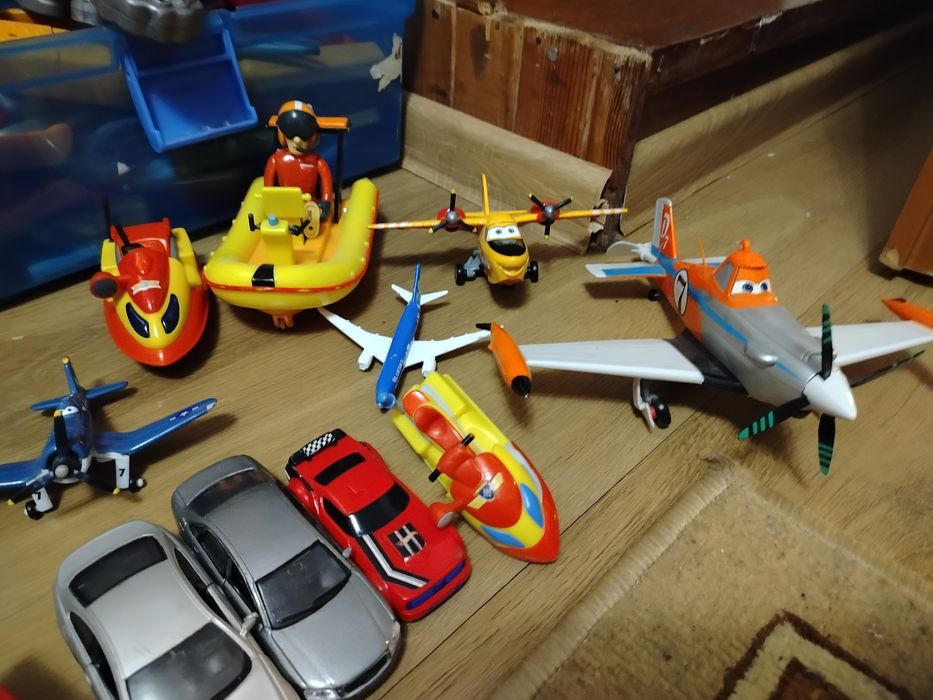 Mega zestaw autka hot wheels cars samoloty strażak sam itp
