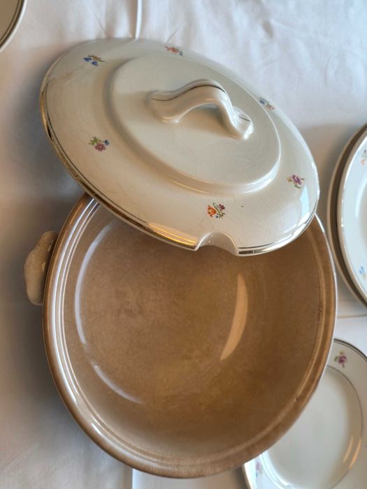 Lufapo - Lusitânia, Faianças e Porcelanas