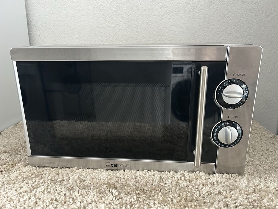 Мікрохвильова піч