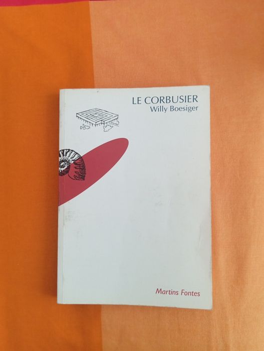 Livro de arquitetura - Corbusier - projetos