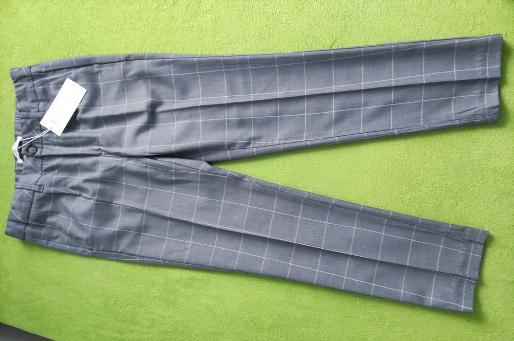 Reserved 146 nowy  garnitur marynarka i spodnie