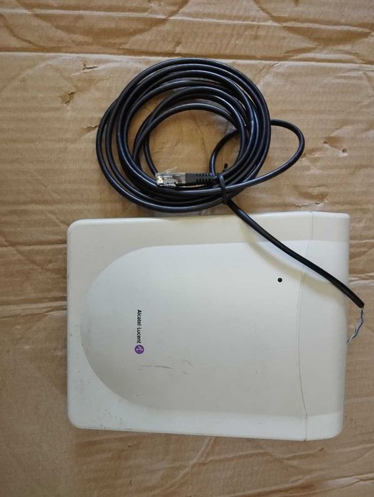 Central Alcatel com base GSM e base para telefone sem fios