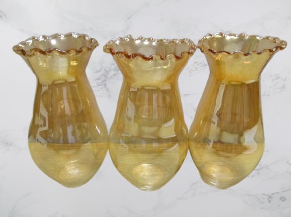 Набор милых перламутровых вазочек из цветного стекла