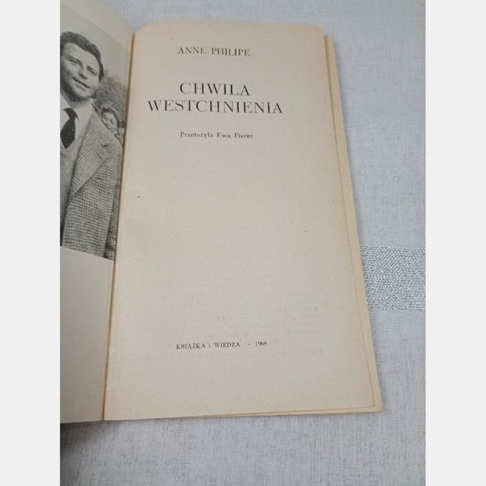 Chwilą westchnienia. Anne Philipe
