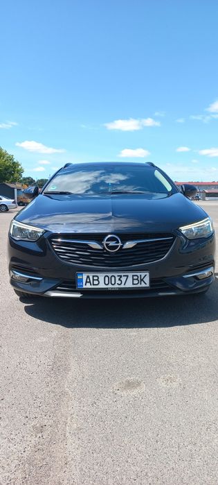 продаю opel insignia