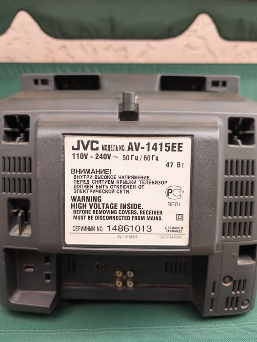 Телевізор JVC AV-1415EE (14 дюймів) в гарному робочому стані