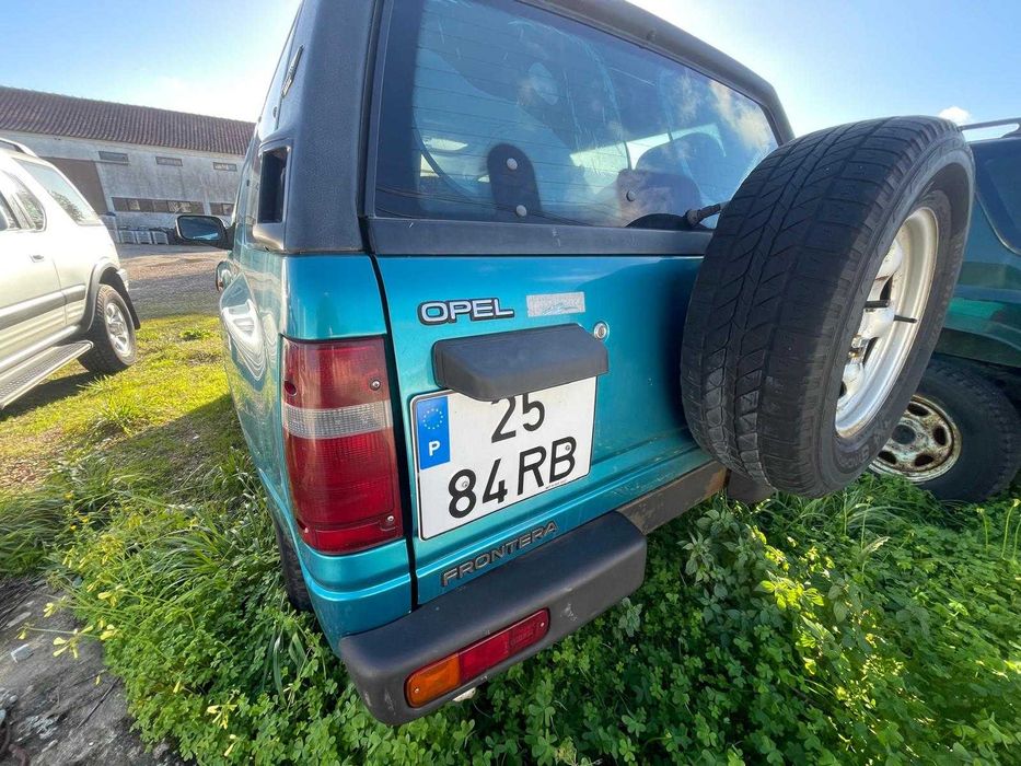 Opel Frontera 2.8