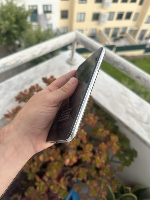 iPhone 11 Pro Max 256gb branco