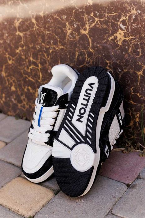 Кросівки Louis Vuitton Trainer Black White